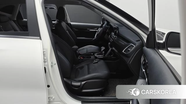 Kia Seltos 2021 Белый из Кореи, фото 3