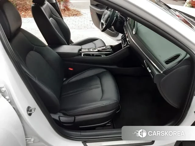 Hyundai Sonata (DN8) 2022 Белый из Кореи, фото 3