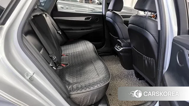 Hyundai The New Grandeur IG 2022 Серебристо-серый из Кореи, фото 3