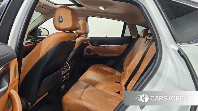 BMW X6 (F16) 2018 Белый из Кореи, фото 3