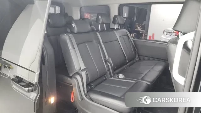 Hyundai Staria 2021 Черный из Кореи, фото 3