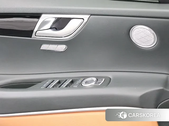 Genesis GV80 2025 Белый из Кореи, фото 3