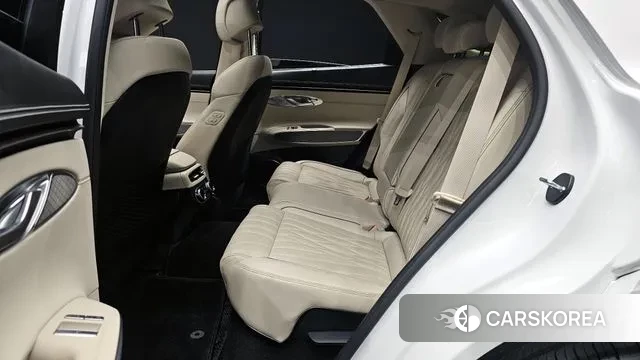 Genesis GV70 2021 Белый из Кореи, фото 3