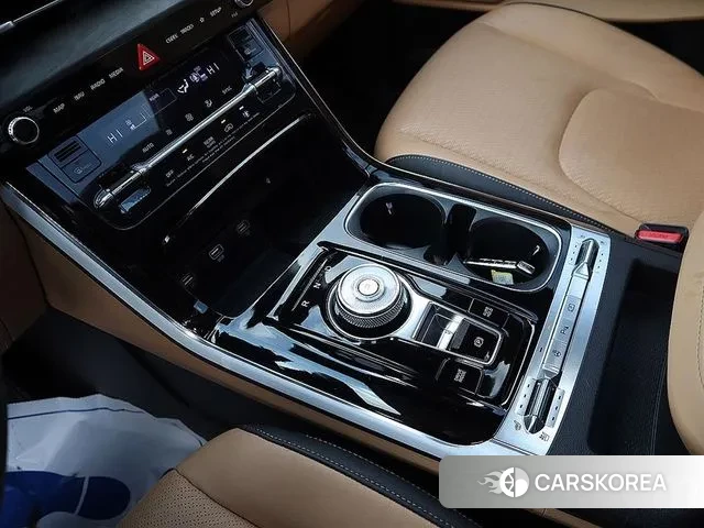 Kia Carnival 4th generation 2022 Белый из Кореи, фото 3