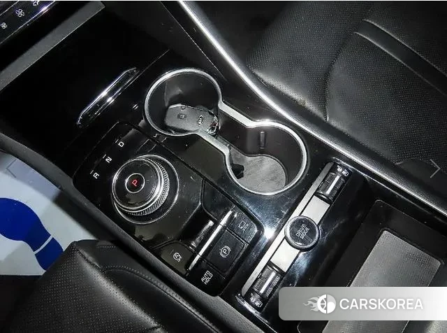 Kia K5 3rd generation 2021 Серебряный из Кореи, фото 3