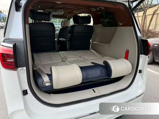 Buick GL8 2021 Белый из Китая, фото 3