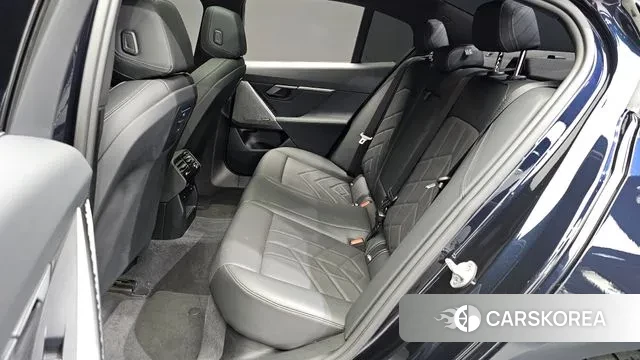 BMW 5 Series (G60) 2023 Синий из Кореи, фото 3