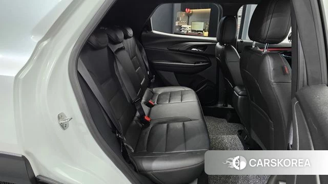 Chevrolet (GM Daewoo) The New Trail Blazer 2024 Белый из Кореи, фото 3