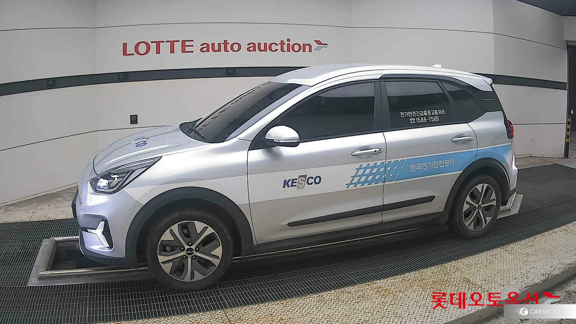 Kia Niro Plus 2023 Sparkling Silver из Кореи, фото 3