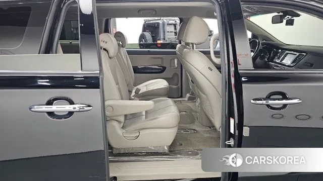 Kia The New Carnival 2019 Черный из Кореи, фото 3