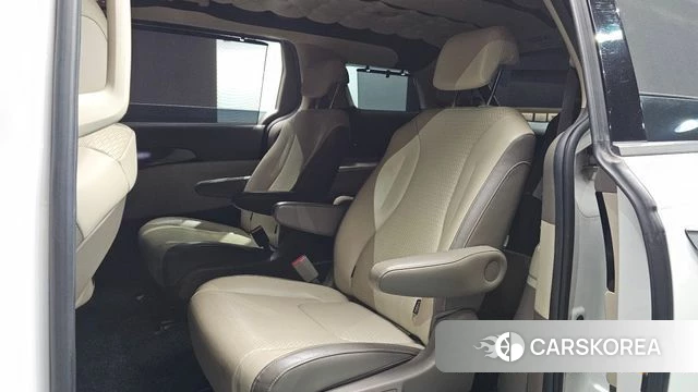 Kia Carnival 4th generation 2020 Белый из Кореи, фото 3