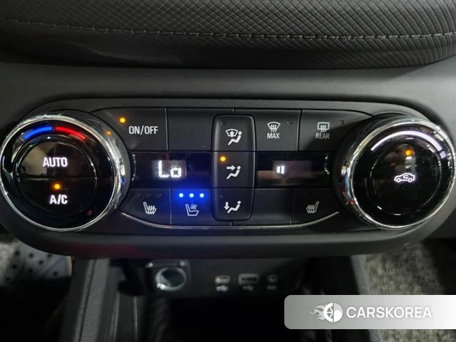 Chevrolet (GM Daewoo) Trailblazer 2020 Белый из Кореи, фото 3
