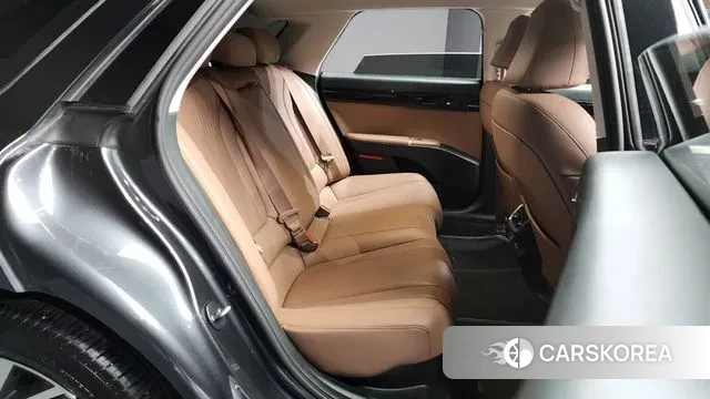 Hyundai Grandeur Hybrid (GN7) 2024 Серый из Кореи, фото 3