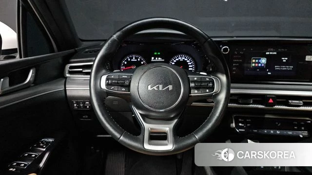 Kia K5 3rd generation 2023 Белый из Кореи, фото 3