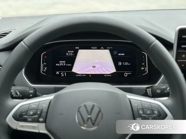 Volkswagen Lavida 2023 Темно-серый из Китая, фото 3