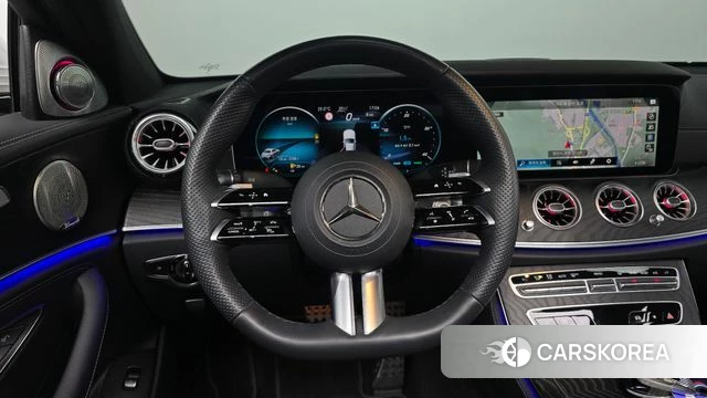 Mercedes-Benz E-Class W213 2023 Белый из Кореи, фото 3