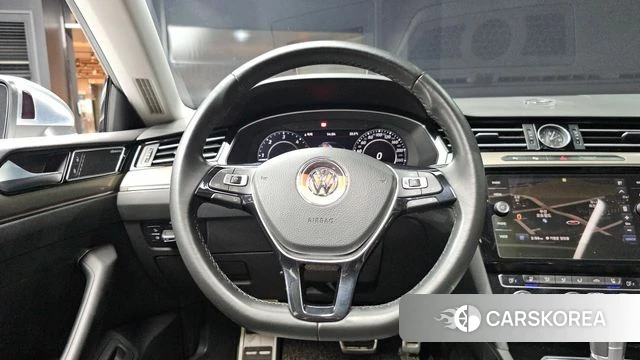 Volkswagen Arteon 2018 Белый из Кореи, фото 3