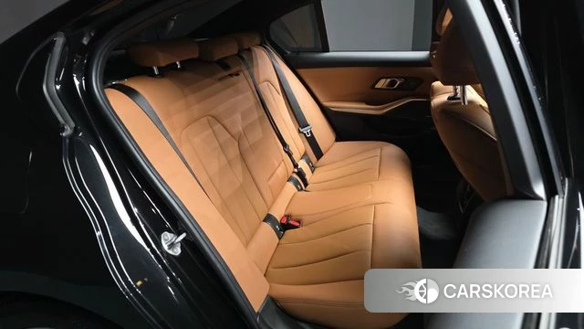 BMW 3 Series (G20) 2023 Черный из Кореи, фото 3