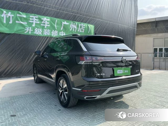 Volkswagen Tanyue 2023 Черный из Китая, фото 3