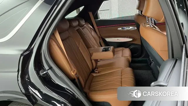 Genesis GV70 2025 Черный из Кореи, фото 3