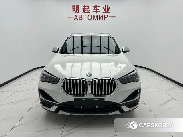 BMW X1 2022 Белый из Китая, фото 3