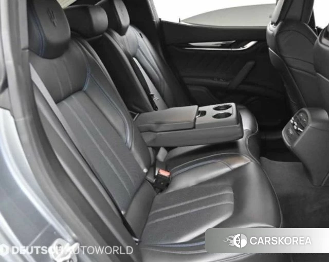 Maserati Ghibli 2021 Серебристо-серый из Кореи, фото 3