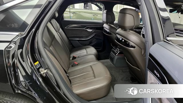 Audi A8 (D5) 2021 Черный из Кореи, фото 3
