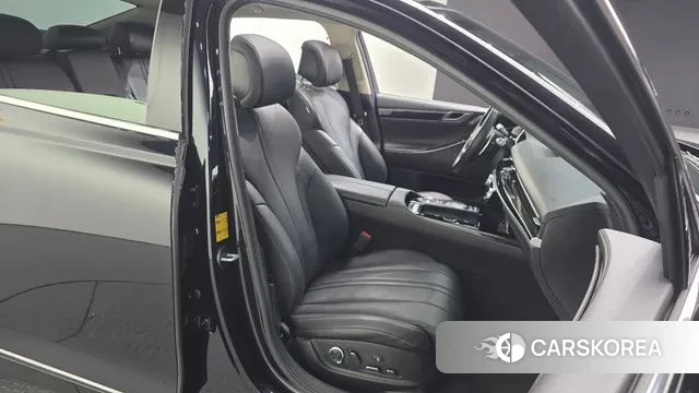 Genesis G80 (RG3) 2022 Черный из Кореи, фото 3