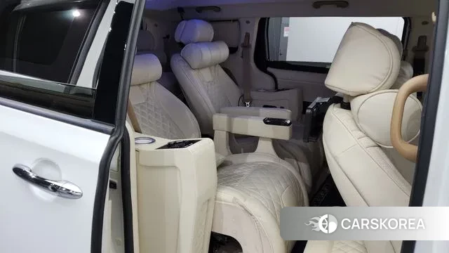 Kia The New Carnival 2019 Белый из Кореи, фото 3
