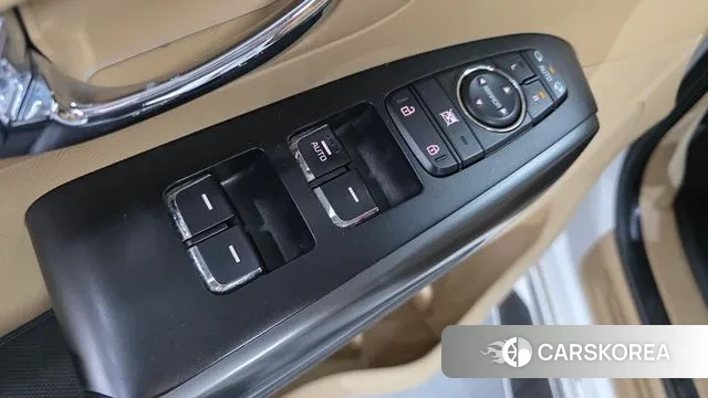 Kia The New Carnival id 3601988 из Кореи 3