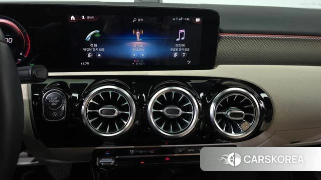 Mercedes-Benz A-Class W177 2020 Белый из Кореи, фото 3
