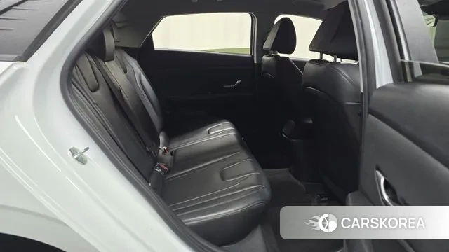 Hyundai Avante (CN7) 2022 Белый из Кореи, фото 3