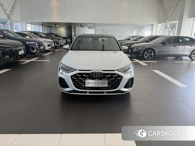 Audi A3 2026 Белый из Китая, фото 3