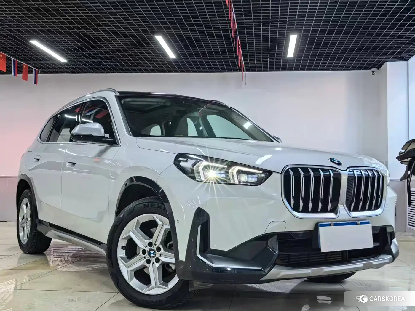 BMW X1 2023 Silver/gray из Китая, фото 3