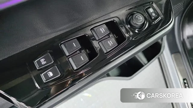 Ssangyong Torres 2023 Серебристо-серый из Кореи, фото 3