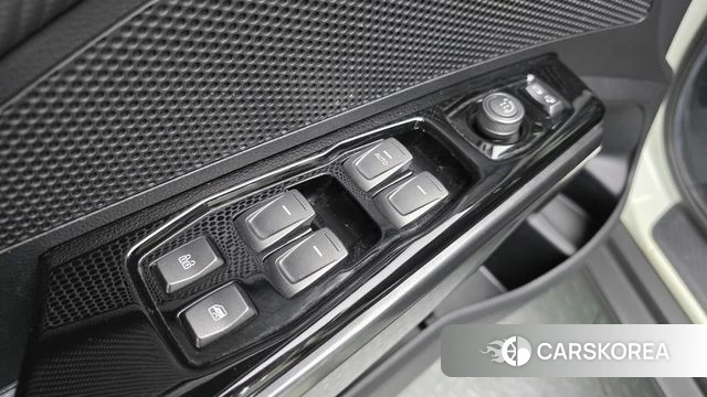 Ssangyong Tivoli Air 2022 Белый из Кореи, фото 3