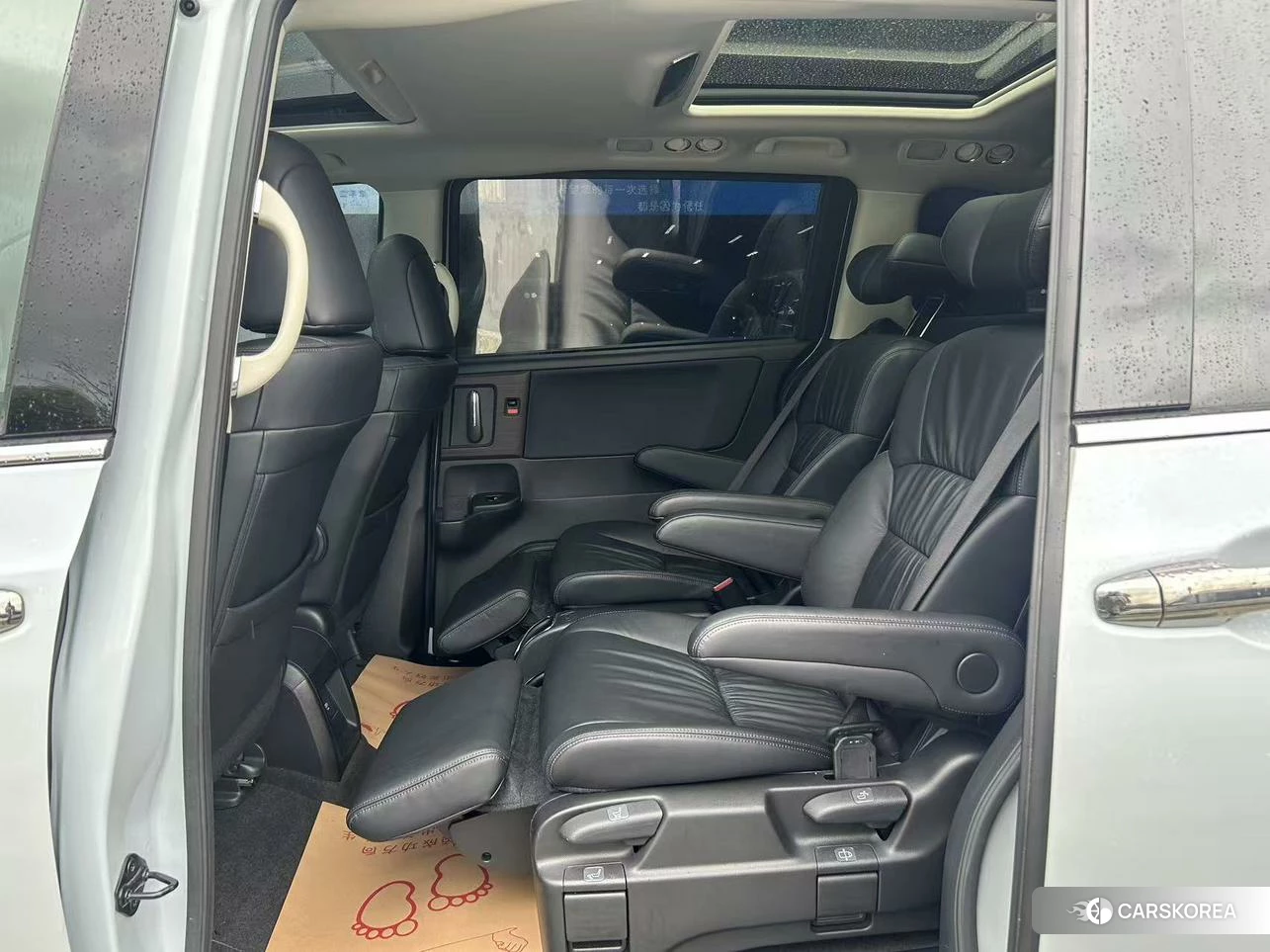 Honda Odyssey 2021 Белый из Китая, фото 3