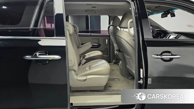 Kia All New Carnival 2018 Черный из Кореи, фото 3
