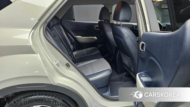 Hyundai Venue 2019 Серебристо-серый из Кореи, фото 3