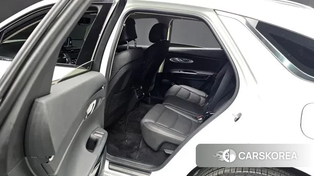 Genesis GV70 2024 Белый из Кореи, фото 3