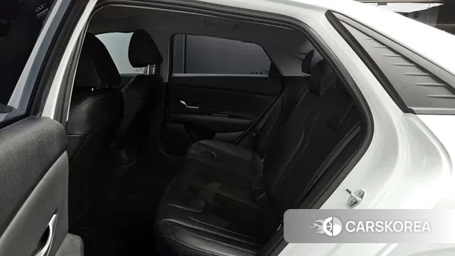 Hyundai Avante (CN7) 2022 Белый из Кореи, фото 3