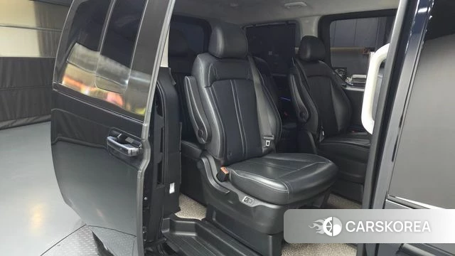 Hyundai Staria 2022 Синий из Кореи, фото 3