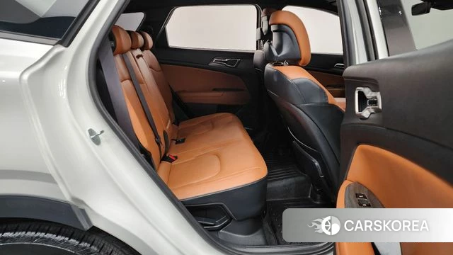 Kia Sportage 5th Generation Hybrid 2021 Белый из Кореи, фото 3