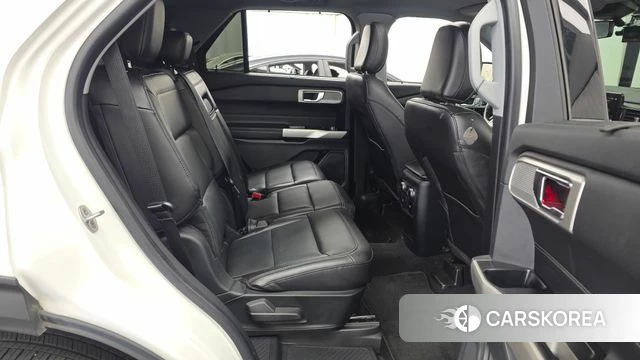 Ford Explorer 6th Generation 2021 Белый из Кореи, фото 3