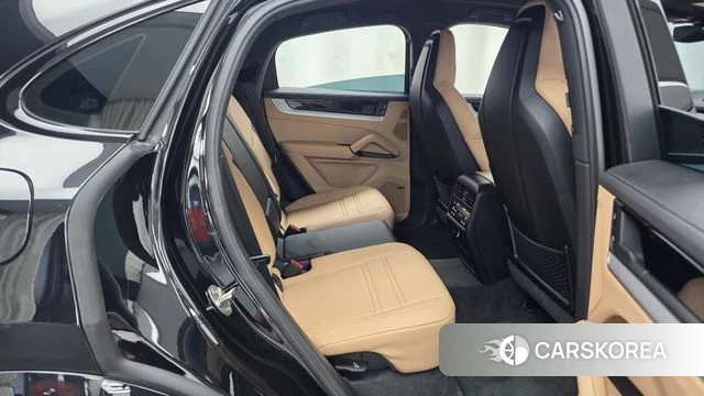 Porsche Cayenne (PO536) 2024 Черный из Кореи, фото 3