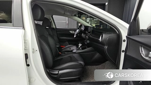 Kia Come New K3 2019 Белый из Кореи, фото 3