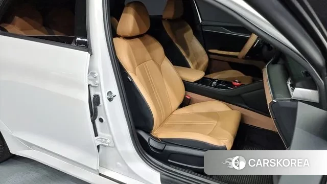 Kia K5 3rd generation 2021 Белый из Кореи, фото 3