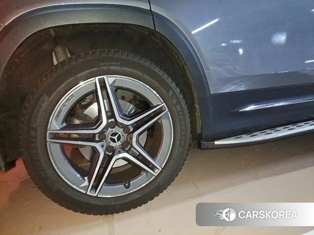 Mercedes-Benz GLB-Class X247 2021 Серебристо-серый из Кореи, фото 3