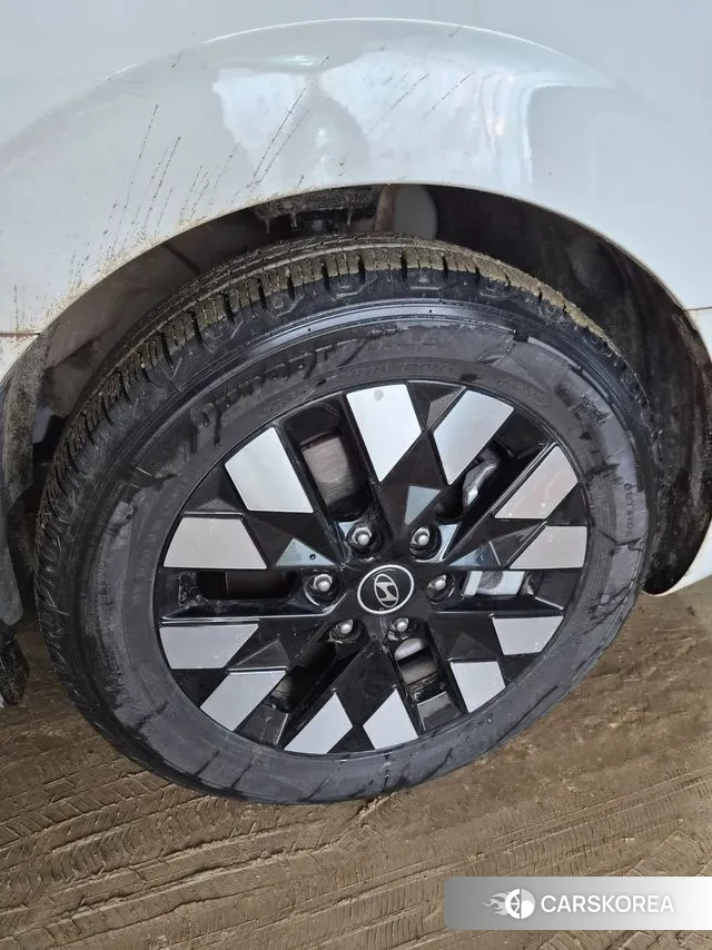 Hyundai Staria 2025 Белый из Кореи, фото 3