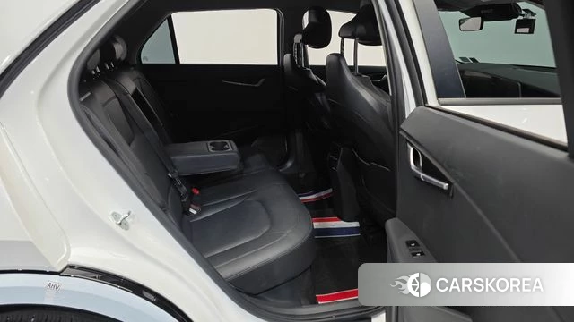 Kia Di Ol Nu Niro 2022 Белый из Кореи, фото 3